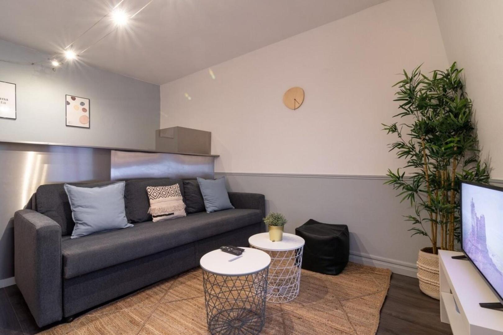 Apartment Near The Train Station Ouigo Tgv 투르쿠앵 외부 사진