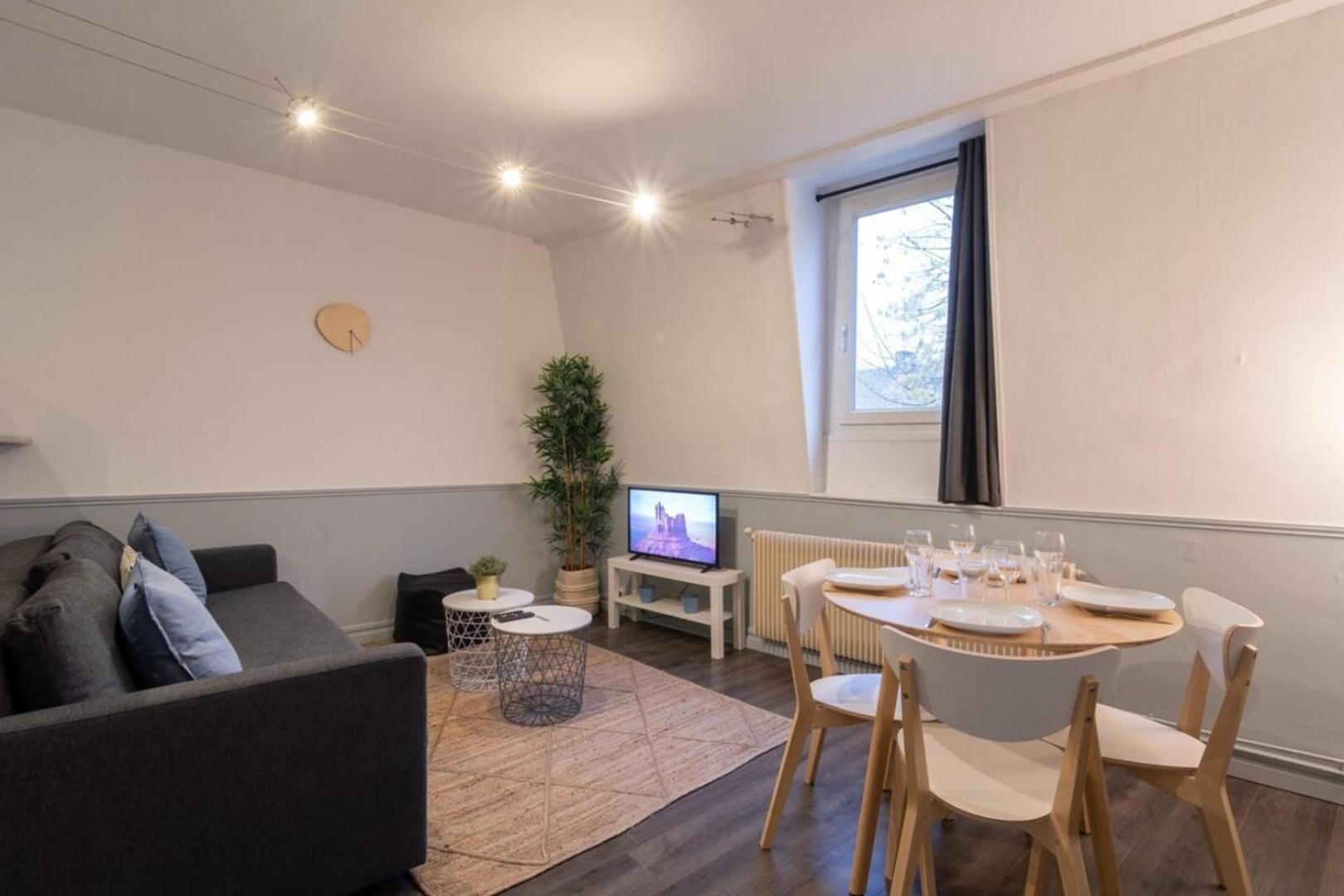 Apartment Near The Train Station Ouigo Tgv 투르쿠앵 외부 사진